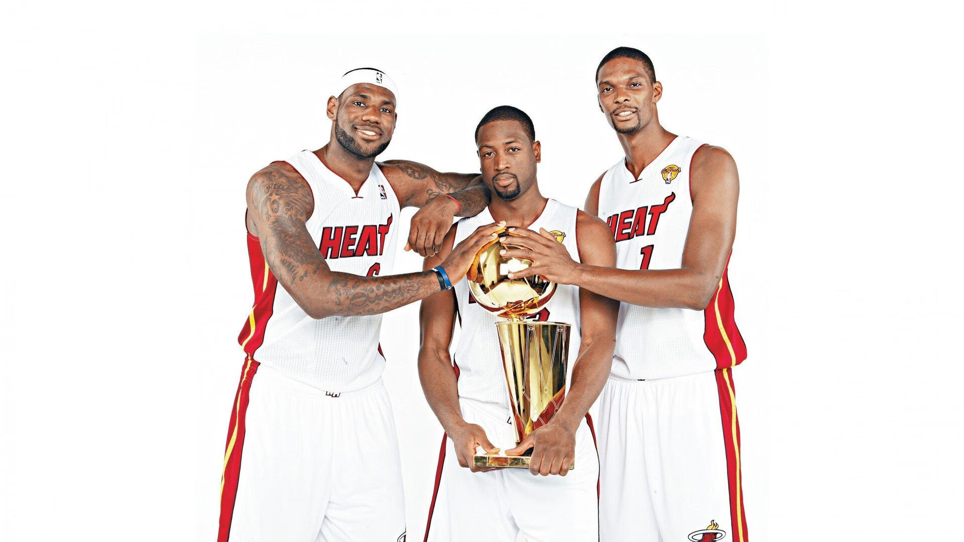 逆转狂澜中的东方力量，湖人绝地反击，胡金秋状态火热引关注